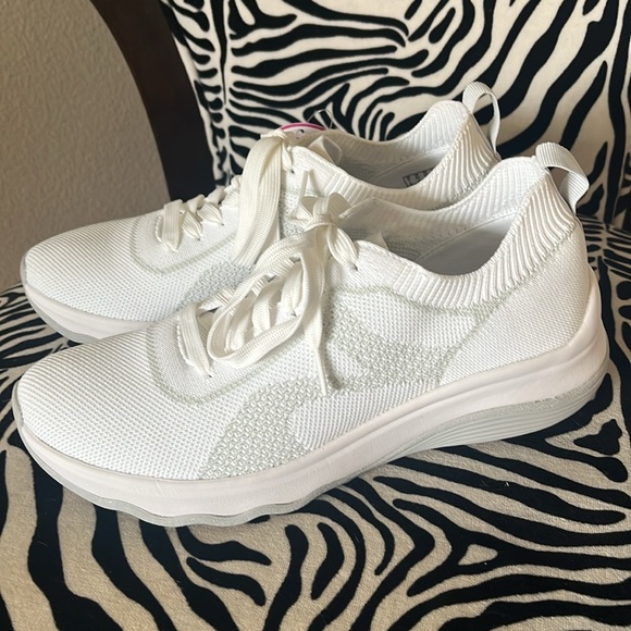 Women’s Clarks Cloudsteppers Circuit Tie Lace-up Slip-on Shoes - Brand New - Picture 5 of 8